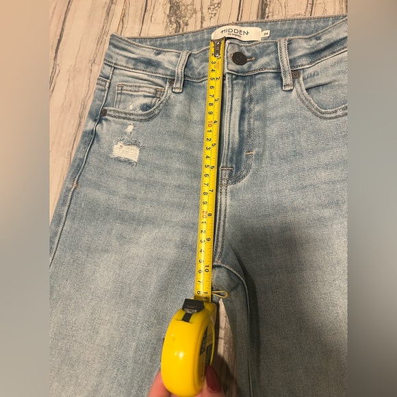 Hidden Happi High Rise Flare Jean - Picture 6 of 15